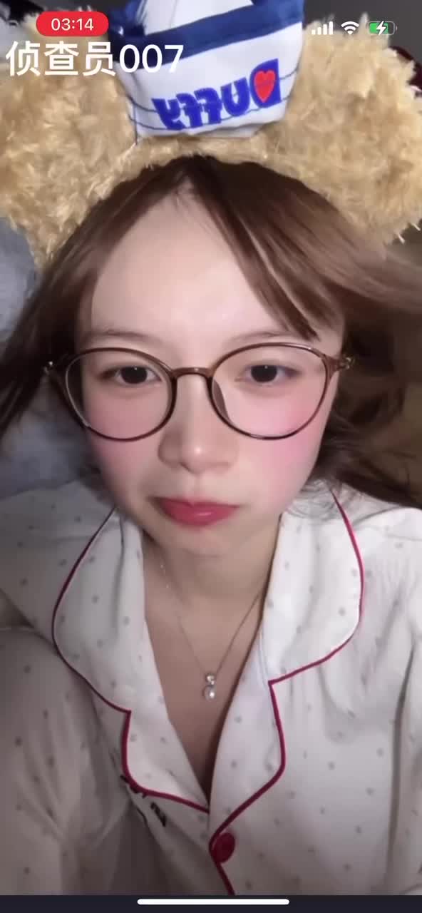 五月精选抖音快手走光视频 (19).MP4