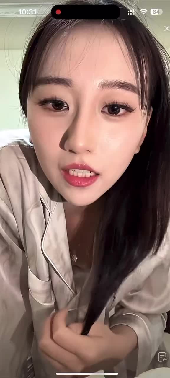五月精选抖音快手走光视频 (54).MP4