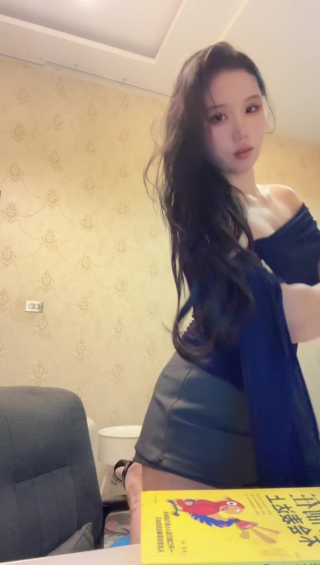 大御米__2025-05-10_22-42-40_284